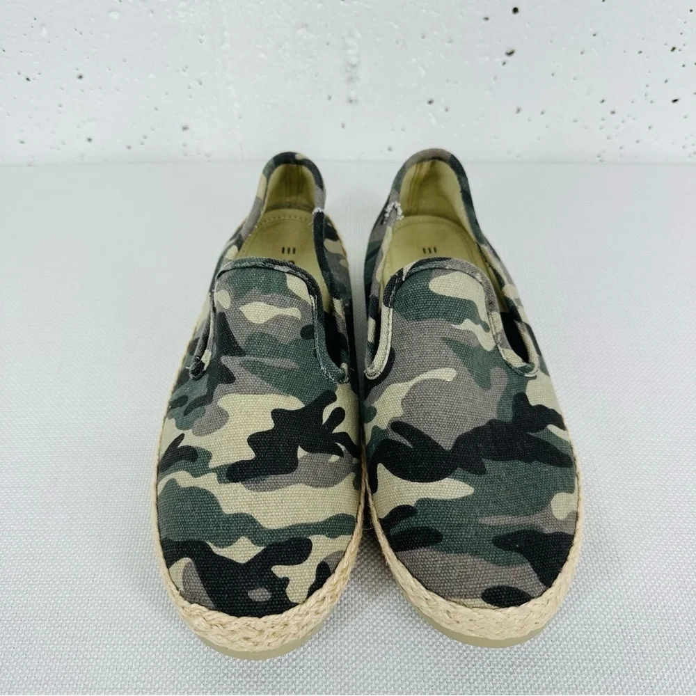 Esprit Size 7.5 Erika Green Camouflage Espadrilles Slip On Flats
